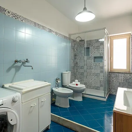 公寓 Loft Angolo Sul Mare 勒托阳尼